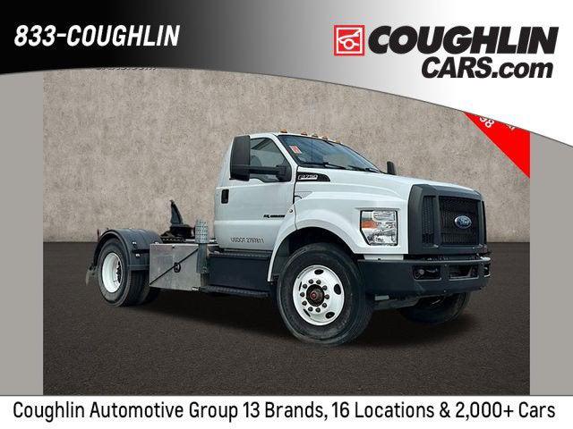 2019 Ford F-750 Tractor Base