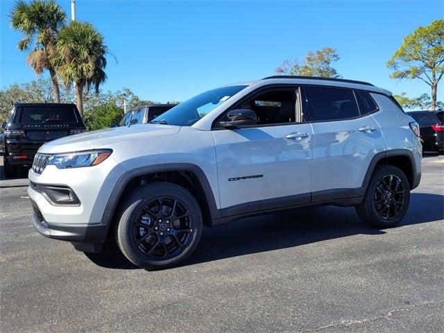 2025 Jeep Compass COMPASS LATITUDE 4X4