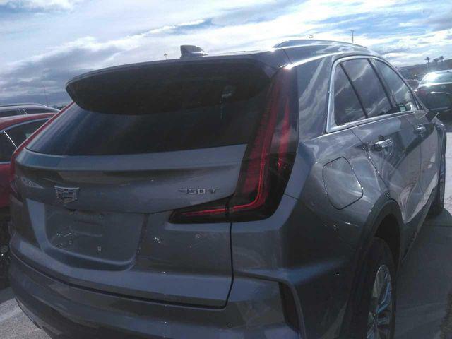 2024 Cadillac XT4 FWD Premium Luxury