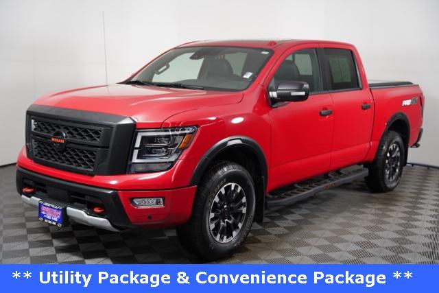2021 Nissan TITAN Crew Cab PRO-4X 4x4