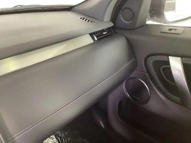 2024 Land Rover Discovery Sport Dynamic SE