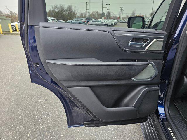 2025 INFINITI QX80 SENSORY AWD