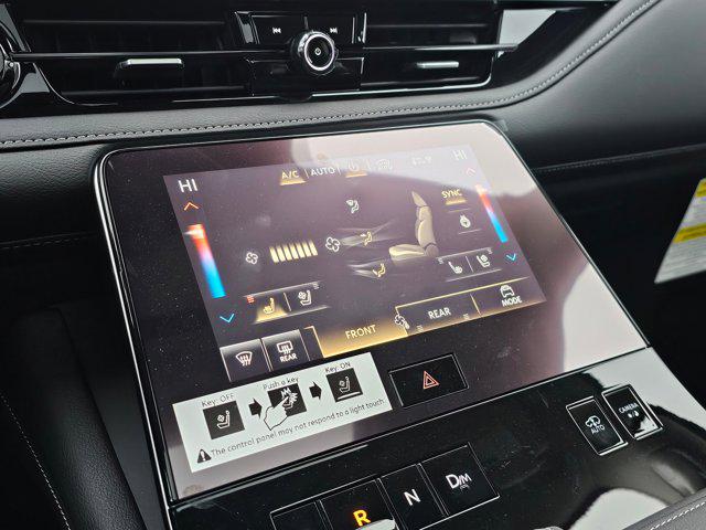 2025 INFINITI QX80 SENSORY AWD