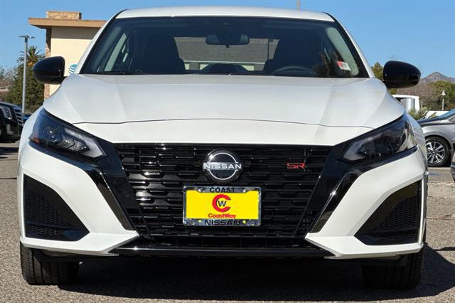 2025 Nissan Altima SR FWD