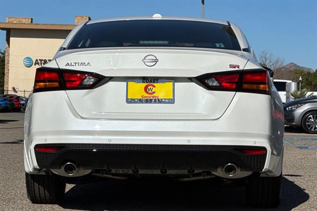 2025 Nissan Altima SR FWD