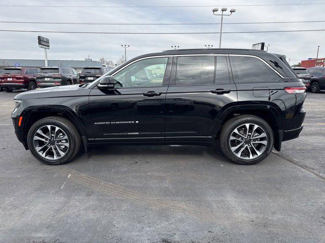 2025 Jeep Grand Cherokee GRAND CHEROKEE OVERLAND 4X4