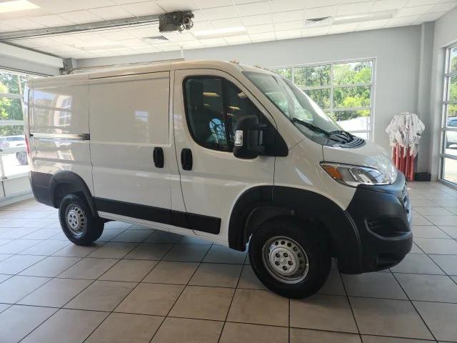 2025 RAM Ram ProMaster RAM PROMASTER 1500 TRADESMAN CARGO VAN LOW ROOF 118 WB
