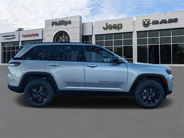 2025 Jeep Grand Cherokee GRAND CHEROKEE ALTITUDE 4X4