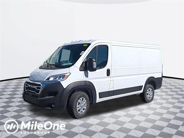 2025 RAM Ram ProMaster RAM PROMASTER 1500 SLT CARGO VAN LOW ROOF 136 WB