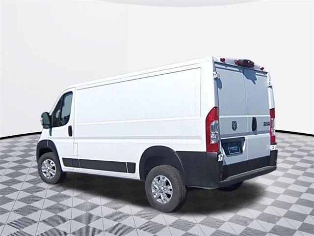 2025 RAM Ram ProMaster RAM PROMASTER 1500 SLT CARGO VAN LOW ROOF 136 WB