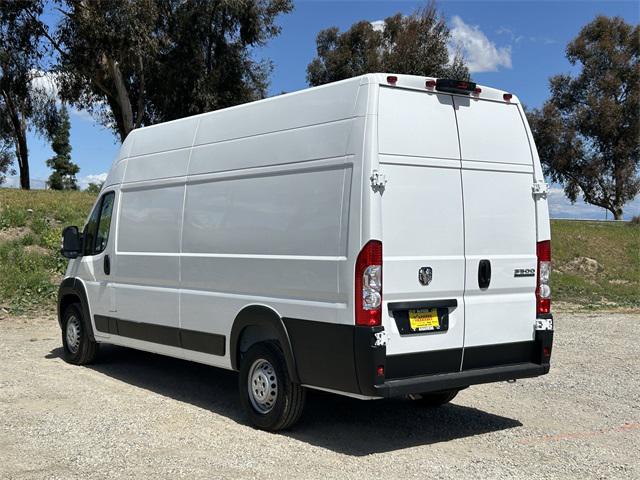2025 RAM Ram ProMaster RAM PROMASTER 3500 TRADESMAN CARGO VAN SUPER HIGH ROOF 159 WB 