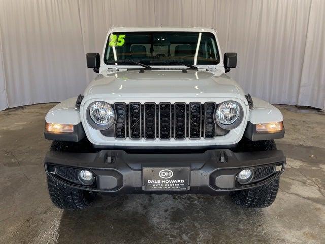 2025 Jeep Gladiator GLADIATOR NIGHTHAWK 4X4