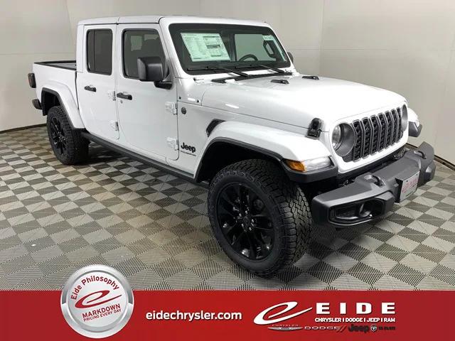 2025 Jeep Gladiator GLADIATOR NIGHTHAWK 4X4