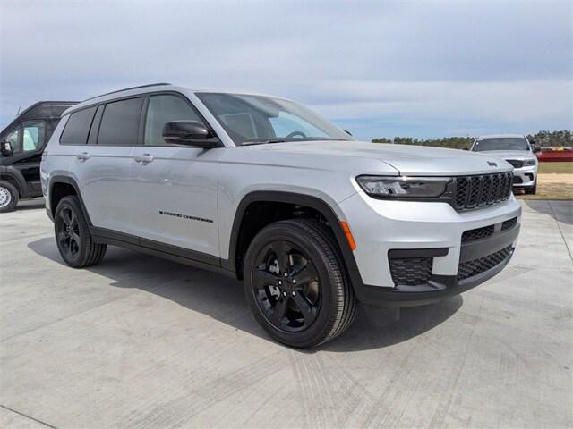 2025 Jeep Grand Cherokee GRAND CHEROKEE L ALTITUDE 4X2