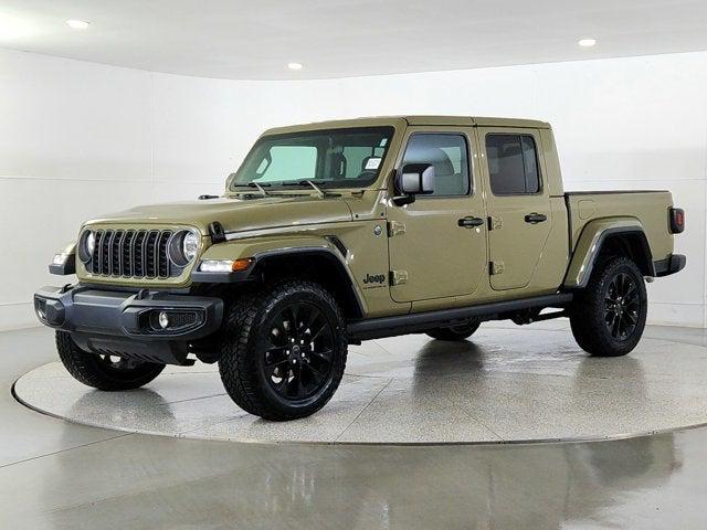 2025 Jeep Gladiator GLADIATOR NIGHTHAWK 4X4