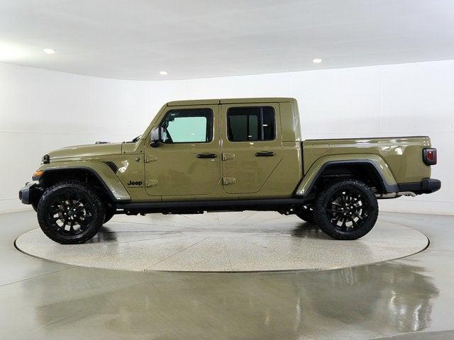 2025 Jeep Gladiator GLADIATOR NIGHTHAWK 4X4