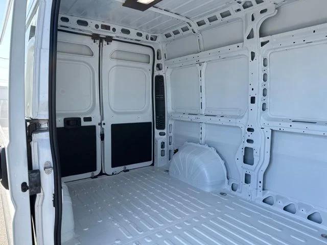 2025 Ram ProMaster Cargo Van Tradesman High Roof 136" WB w/Pass Seat