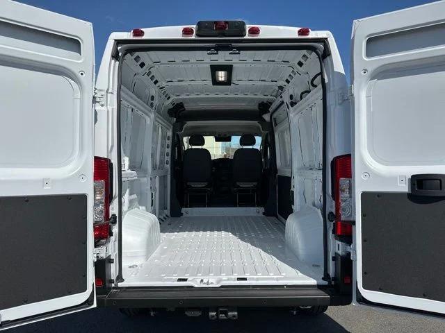 2025 Ram ProMaster Cargo Van Tradesman High Roof 136" WB w/Pass Seat