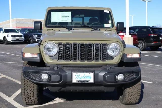 2025 Jeep Gladiator GLADIATOR NIGHTHAWK 4X4