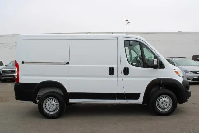 2025 RAM Ram ProMaster RAM PROMASTER 1500 TRADESMAN CARGO VAN LOW ROOF 118 WB