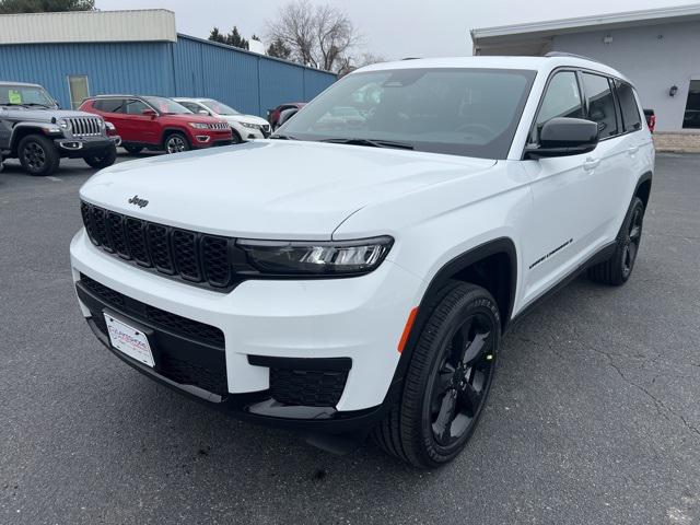 2025 Jeep Grand Cherokee GRAND CHEROKEE L ALTITUDE X 4X4