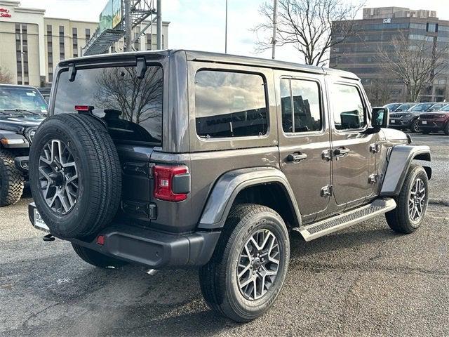 2025 Jeep Wrangler WRANGLER 4-DOOR SAHARA