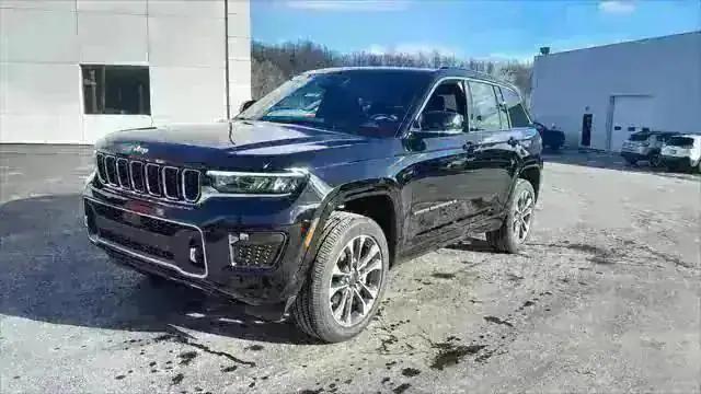2025 Jeep Grand Cherokee GRAND CHEROKEE OVERLAND 4X4