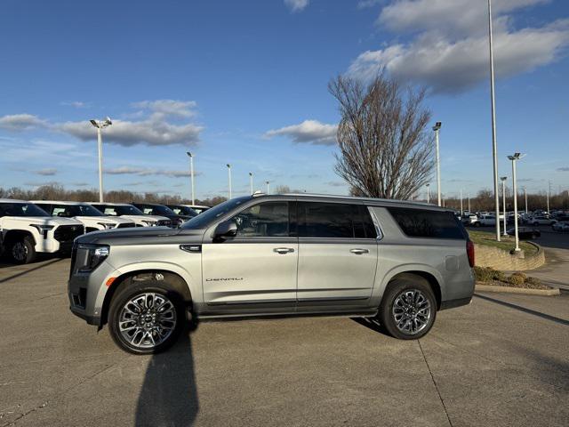 2023 GMC Yukon XL 4WD Denali Ultimate