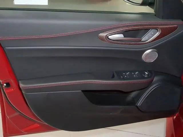 2024 Alfa Romeo Giulia Quadrifoglio Supersport RWD