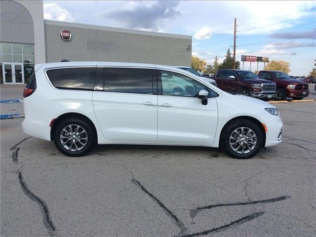 2023 Chrysler Pacifica Touring L AWD