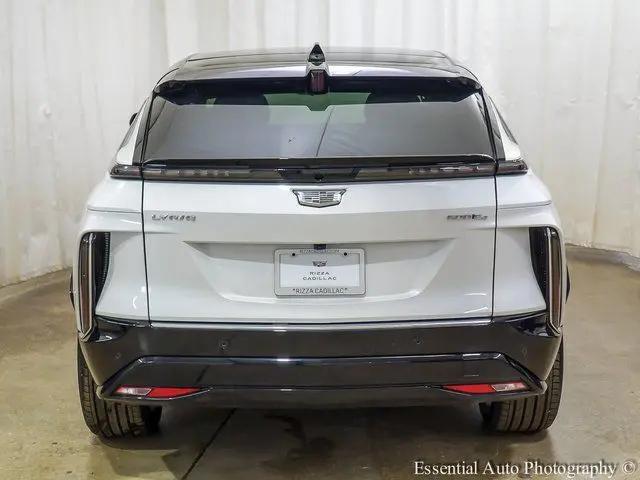 2025 Cadillac iQ Luxury 2 RWD