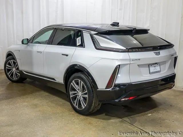 2025 Cadillac iQ Luxury 2 RWD