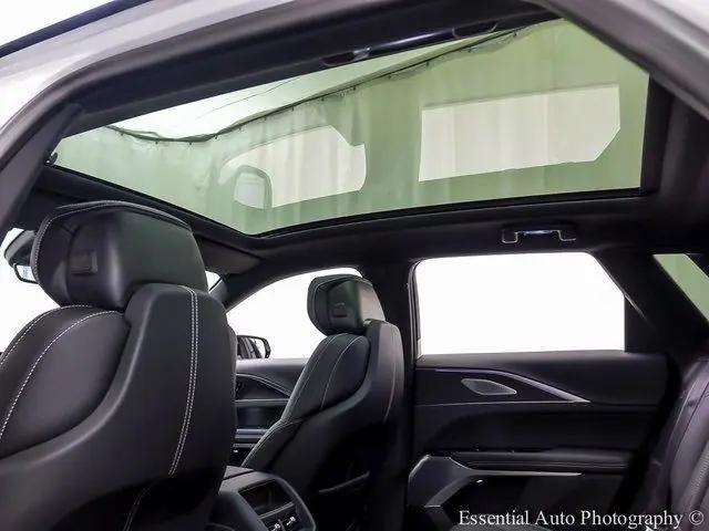 2025 Cadillac iQ Luxury 2 RWD