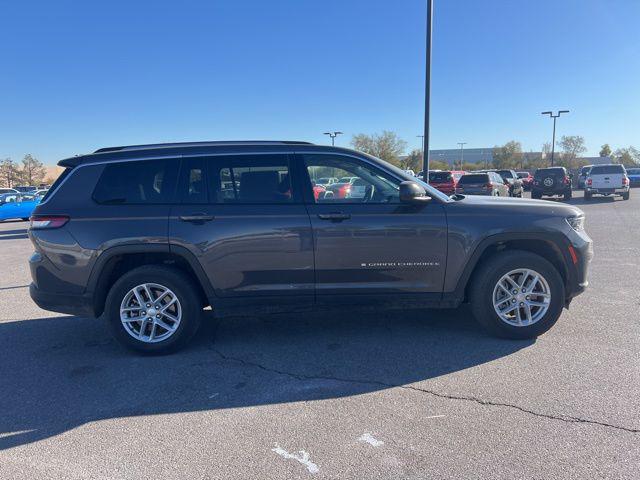 2023 Jeep Grand Cherokee L Laredo 4x2