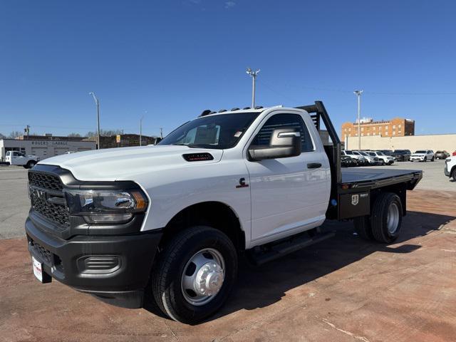 2024 RAM Ram 3500 Chassis Cab RAM 3500 TRADESMAN CHASSIS REGULAR CAB 4X2 60 CA