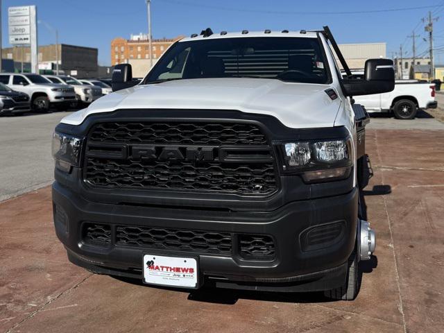 2024 RAM Ram 3500 Chassis Cab RAM 3500 TRADESMAN CHASSIS REGULAR CAB 4X2 60 CA