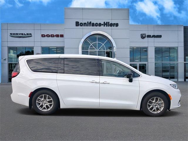 2024 Chrysler Pacifica PACIFICA TOURING L 2024 Chrysler Pacifica PACIFICA TOURING L