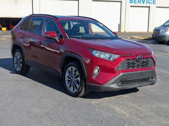 2020 Toyota RAV4 XLE Premium