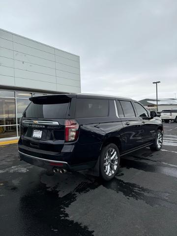 2022 Chevrolet Suburban 4WD High Country