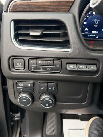 2022 Chevrolet Suburban 4WD High Country