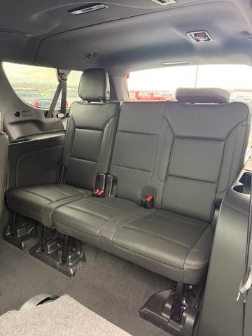 2022 Chevrolet Suburban 4WD High Country