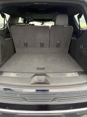 2022 Chevrolet Suburban 4WD High Country