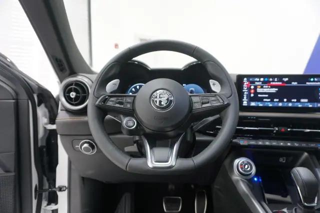2025 Alfa Romeo Tonale AWD