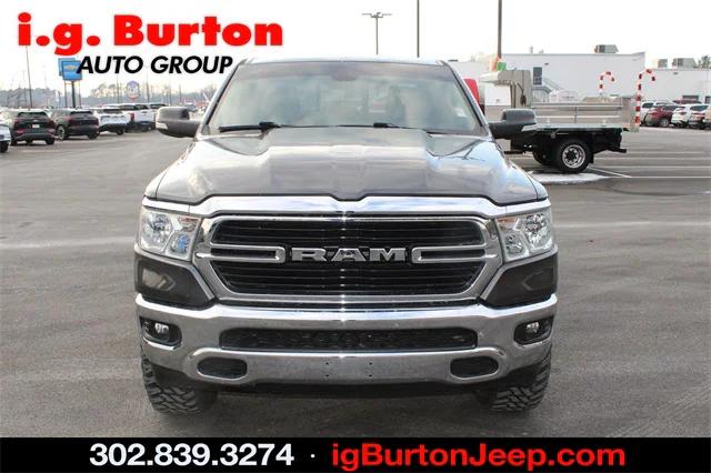 2020 RAM 1500 Big Horn Quad Cab 4x4 64 Box