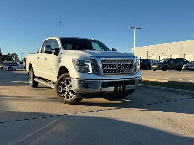 2019 Nissan TITAN XD SL Diesel