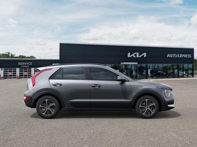 2025 Kia Niro LX