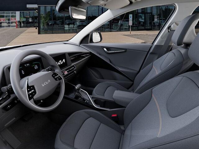2025 Kia Niro LX