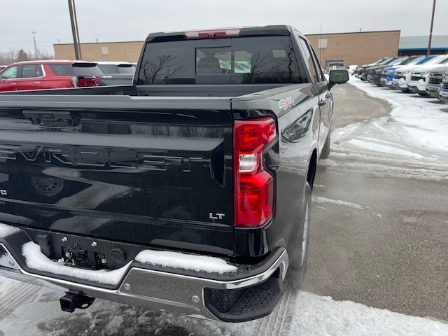 2025 Chevrolet Silverado 1500 4WD Crew Cab Standard Bed LT
