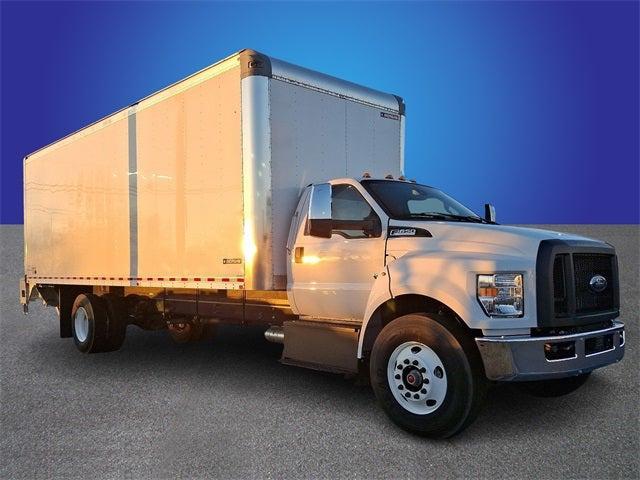 2023 Ford F-650 Gas Base
