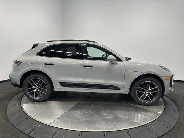 2025 Porsche Macan Macan